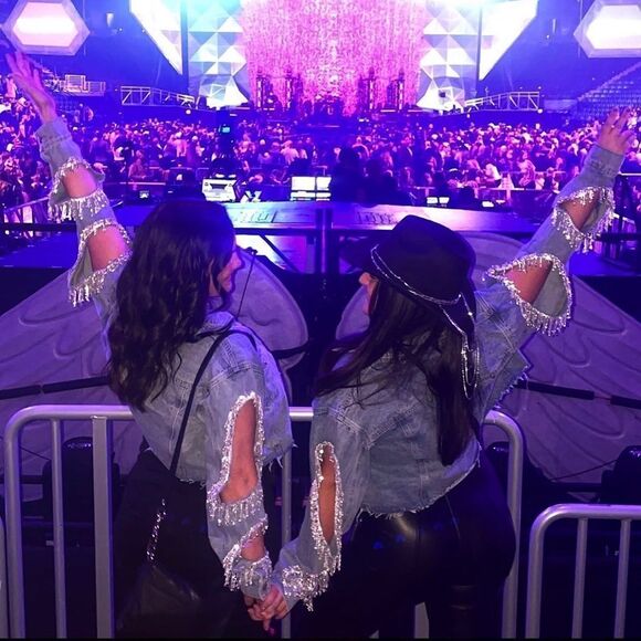 Black rhinestone cowgirl hat - Picture 3 of 6